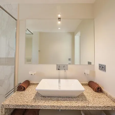 Bianca 350m2, 5 Suites, Sea View Pool Βίλα Πόρτο Βέκιο