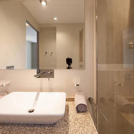 Βίλα Bianca 350m2, 5 Suites, Sea View Pool