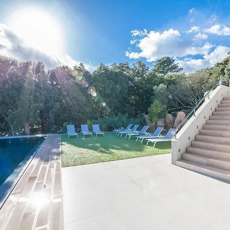 Bianca 350m2, 5 Suites, Sea View Pool Βίλα
