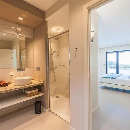 Bianca 350m2, 5 Suites, Sea View Pool Βίλα Πόρτο Βέκιο
