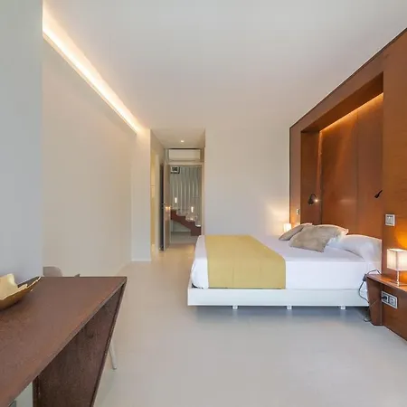 Bianca 350m2, 5 Suites, Sea View Pool * Πόρτο Βέκιο