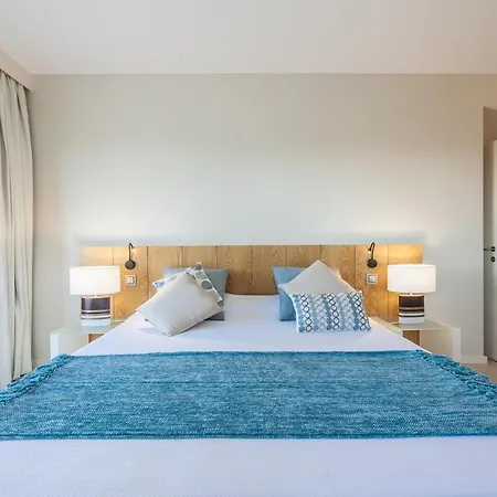 Bianca 350m2, 5 Suites, Sea View Pool *