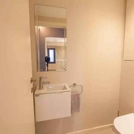 Βίλα Bianca 350m2, 5 Suites, Sea View Pool