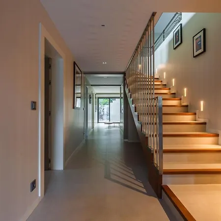 Bianca 350m2, 5 Suites, Sea View Pool Πόρτο Βέκιο