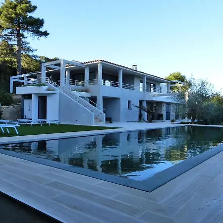 Bianca 350m2, 5 Suites, Sea View Pool Βίλα *